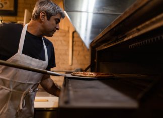 What Makes A Good Pizza?